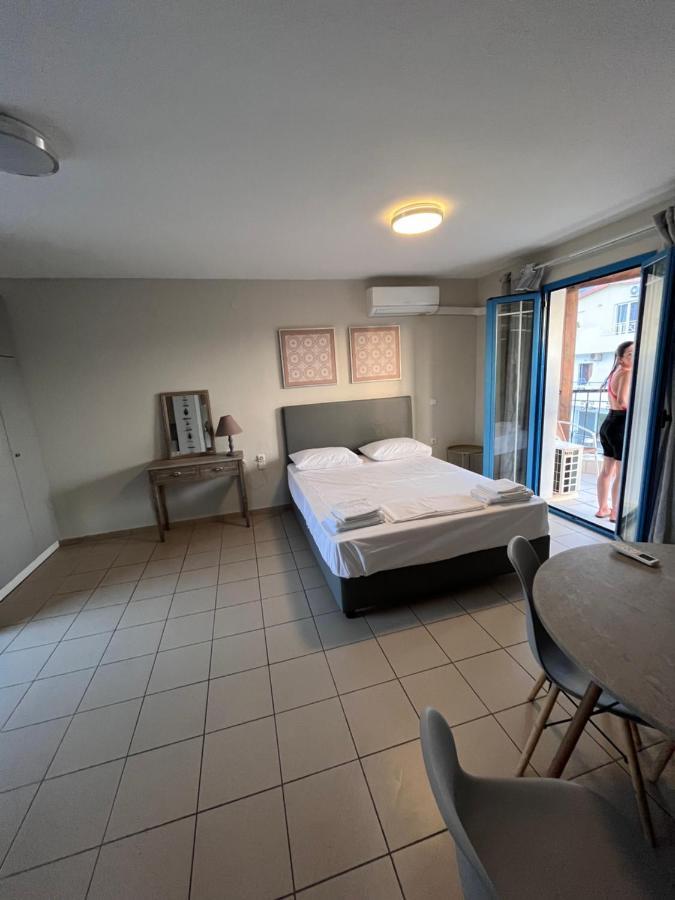 Hersonissos Centre Small Apartment Dış mekan fotoğraf
