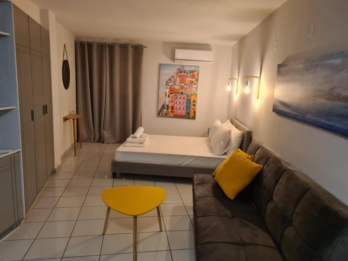 Hersonissos Centre Small Apartment Dış mekan fotoğraf
